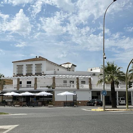 Hotel Restaurante Via Sevilla - Cadiz By Ma 22 Puntos El Cuervo  エクステリア 写真