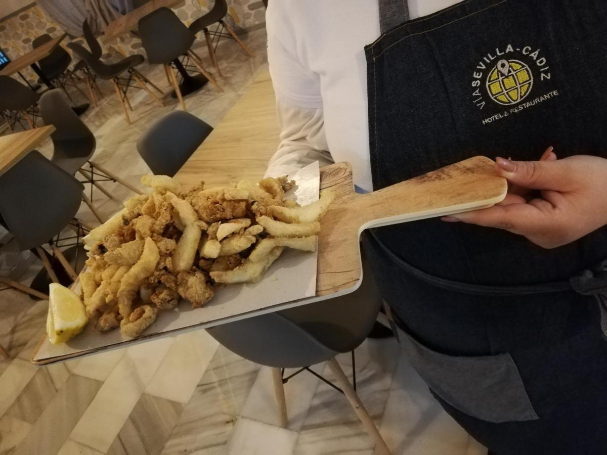Hotel Restaurante Via Sevilla - Cadiz By Ma 22 Puntos El Cuervo  エクステリア 写真
