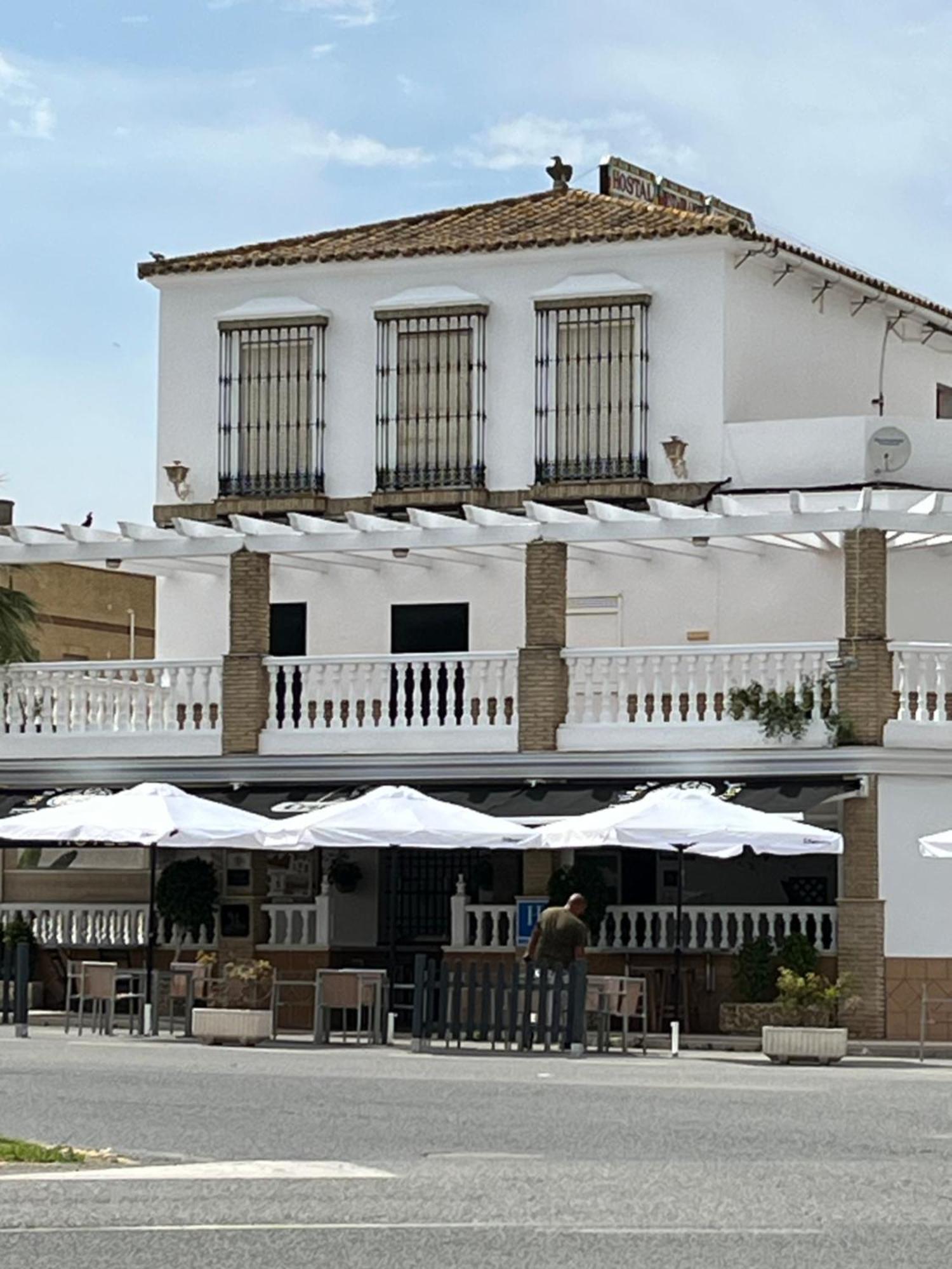 Hotel Restaurante Via Sevilla - Cadiz By Ma 22 Puntos El Cuervo  エクステリア 写真